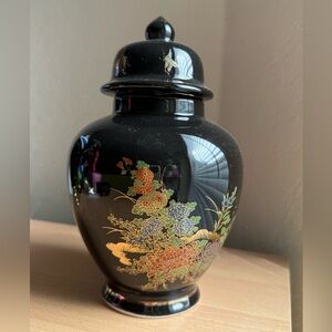 Vintage Japanese Vase Ray Control Black Gilding Detailed Gold Accents